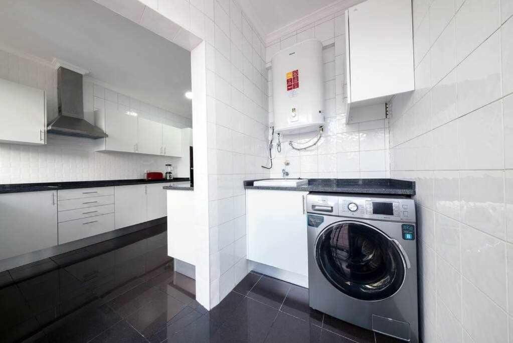 Alex Apartment 푼샬 외부 사진